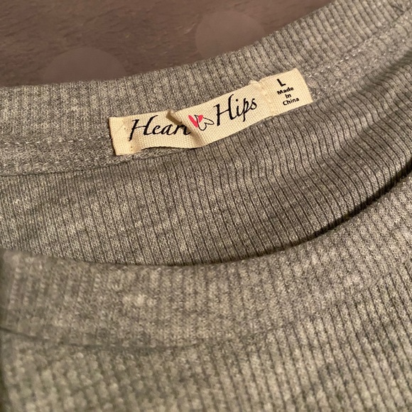 Long sleeve Ruffle Dress - Picture 3 of 3